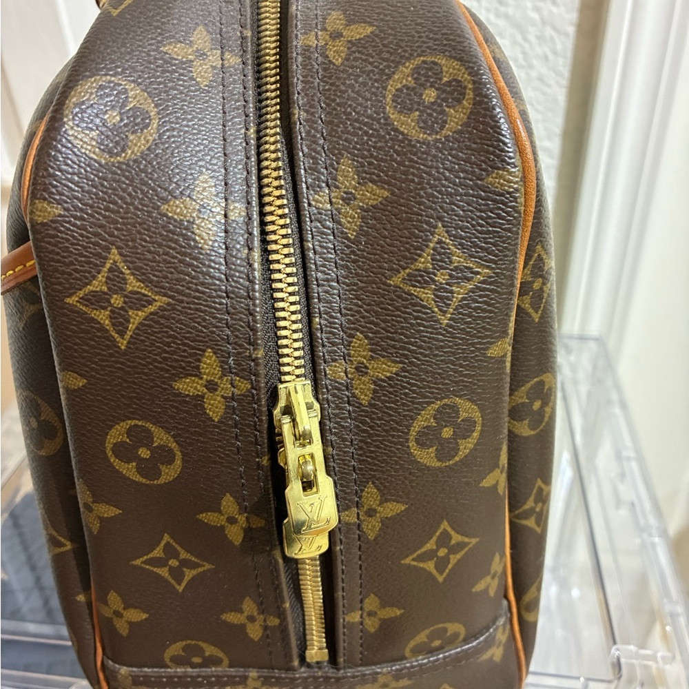 Louis Vuitton Brown Monogram Men's Bag - Picture 4 of 7
